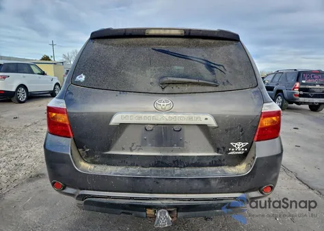 2015 Toyota Highlander Limited z USA, uszkodzony, nr VIN 5TDDKRFH2FS121051